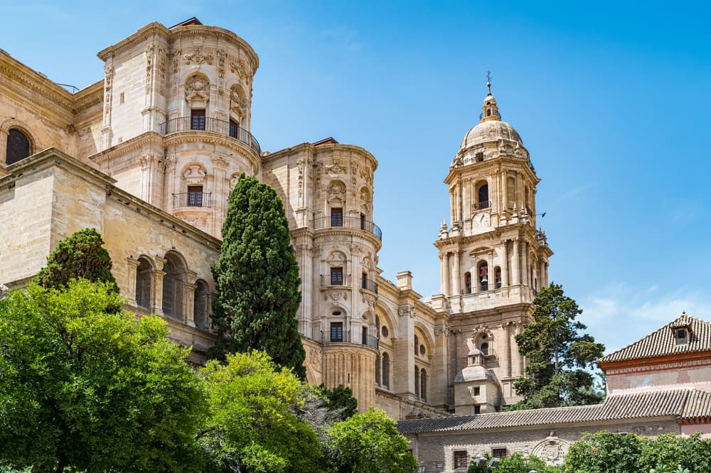 Best of Malaga walking tour with tickets