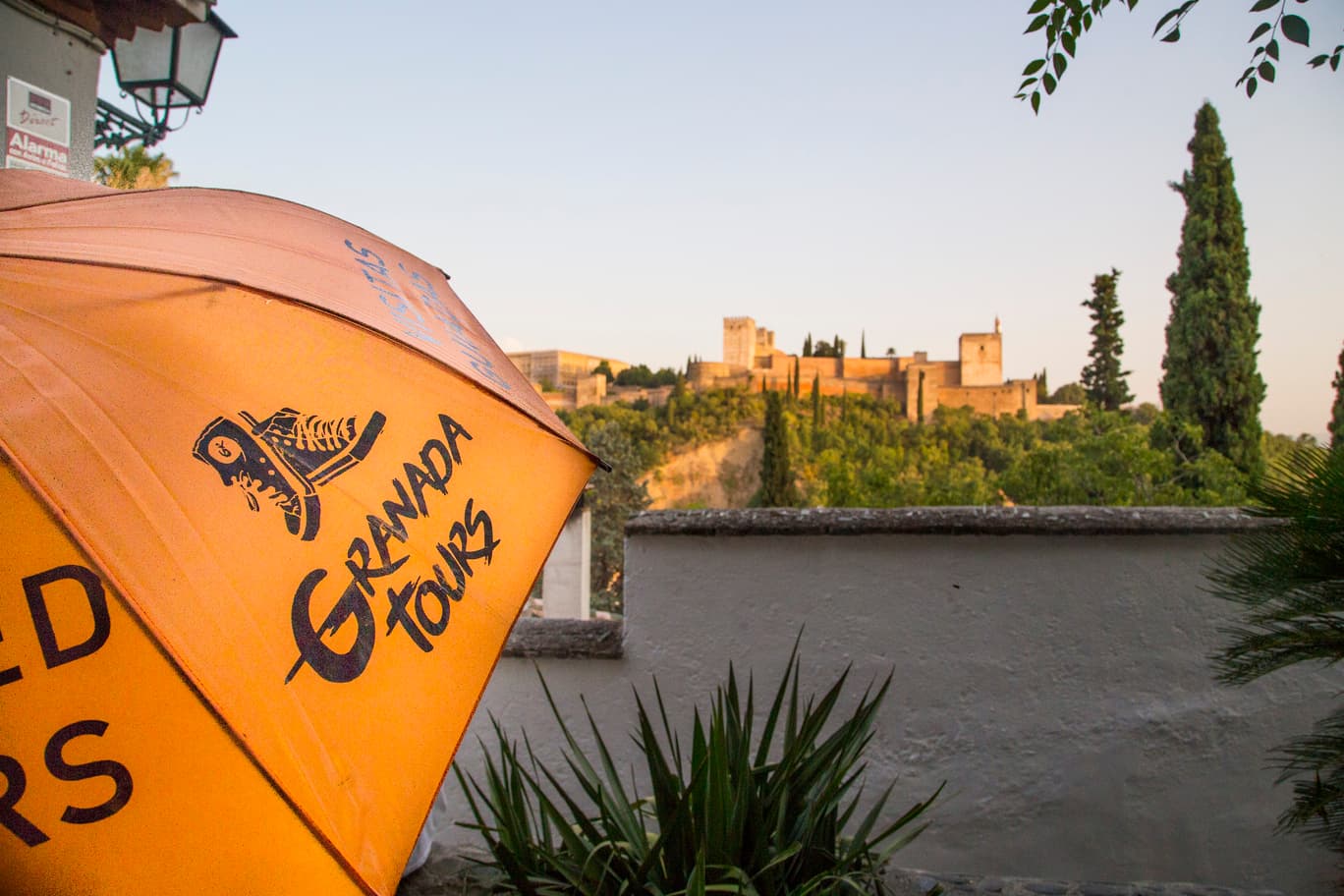 Guided tour of the Albaicín and Sacromonte